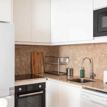Amaro - Elegant 2 Bedroom In Alcantara *